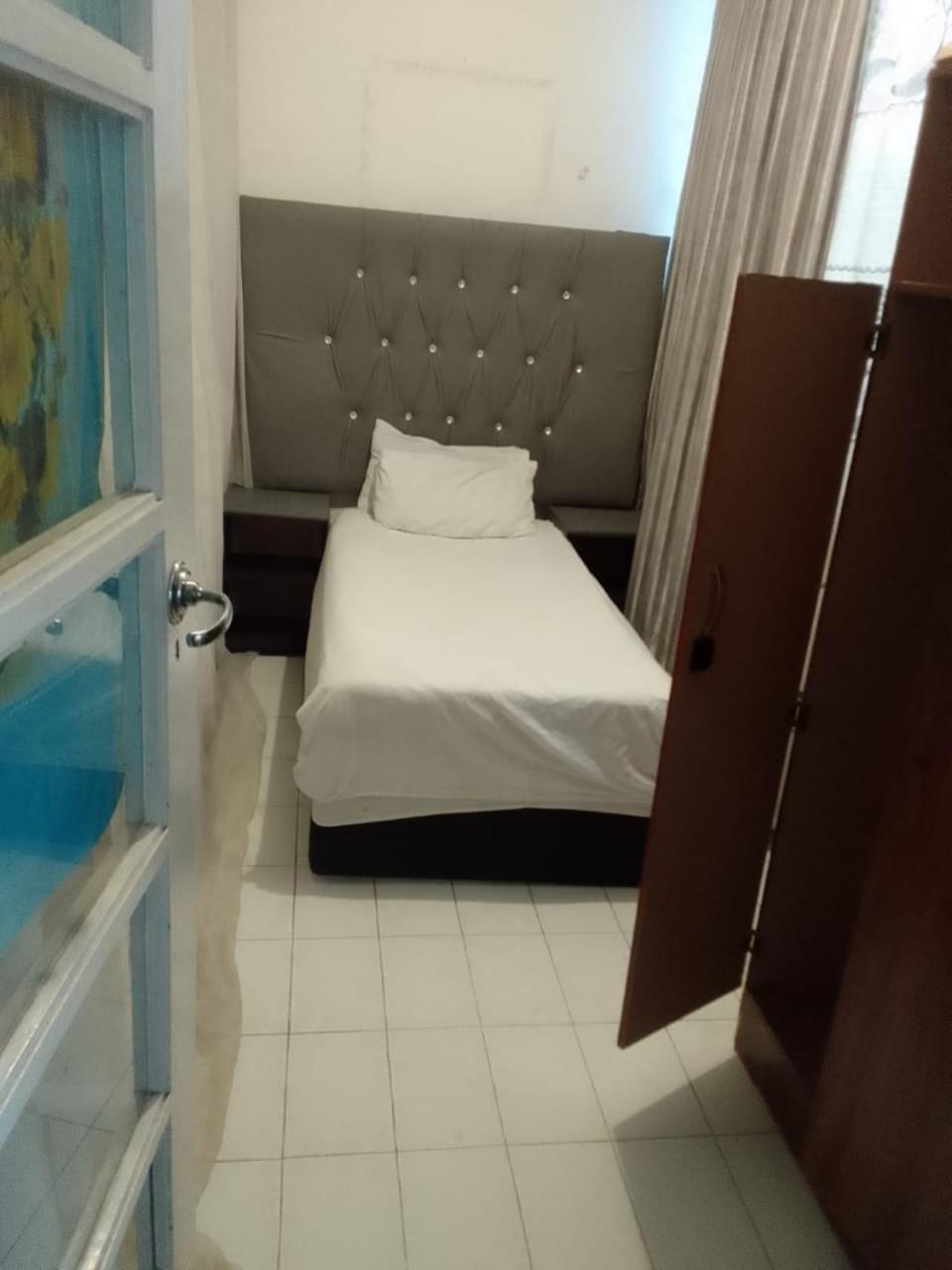 One Rosebank Stay Йоханнесбург Экстерьер фото